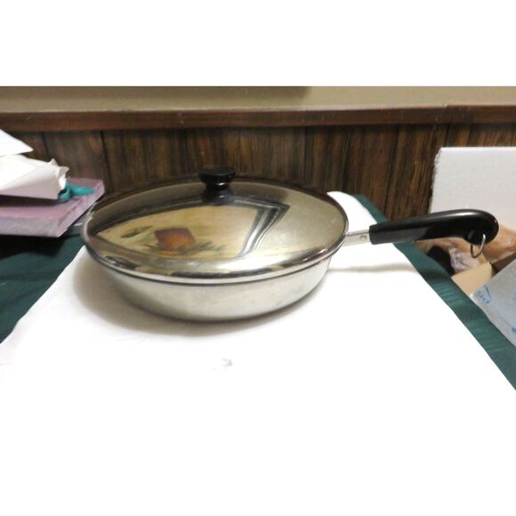 Revere Ware Heavy Disc Bottom Skillet 12" Stainless Steel Fry Pan with Lid CLEAN - Picture 1 of 6